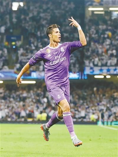 国足后卫的 国足后卫的